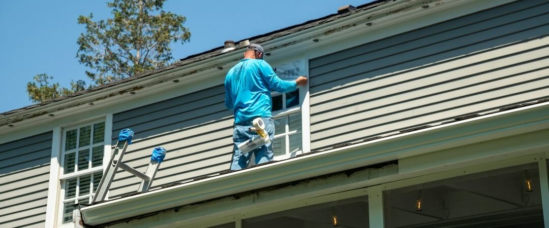 How to Repair Damaged Mobile Home Skirting and When to Replace It
